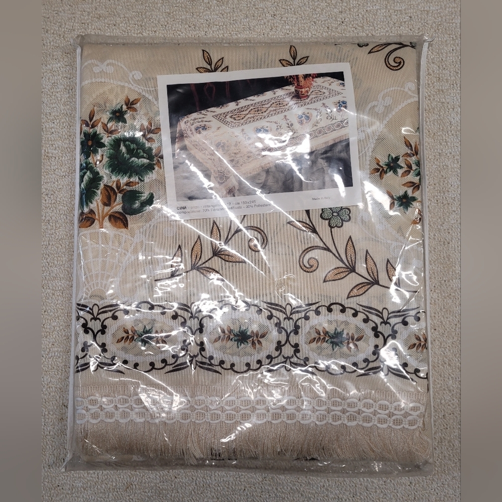 CINA Vintage Italy Rectangular Table Cloth Linen Never Used In Package Perfect